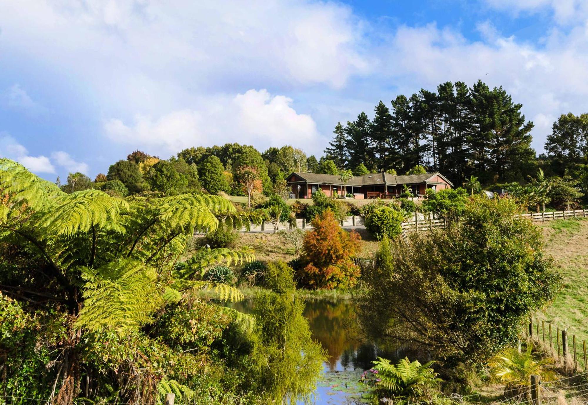 Beaver Farm House Bombay 외부 사진